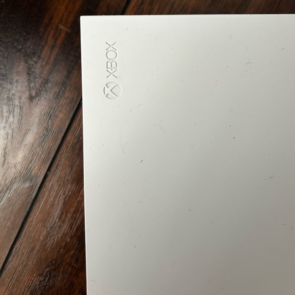 Xbox One S (plus remote and headphones) - Picture 2 of 10